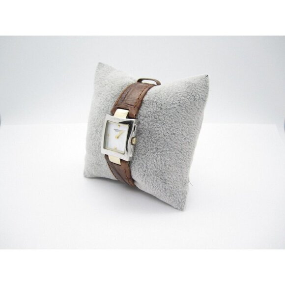 Women's Kenneth Cole Reaction Quartz WR Analog 21mm Dial Causal Watch (E977) - Picture 4 of 9